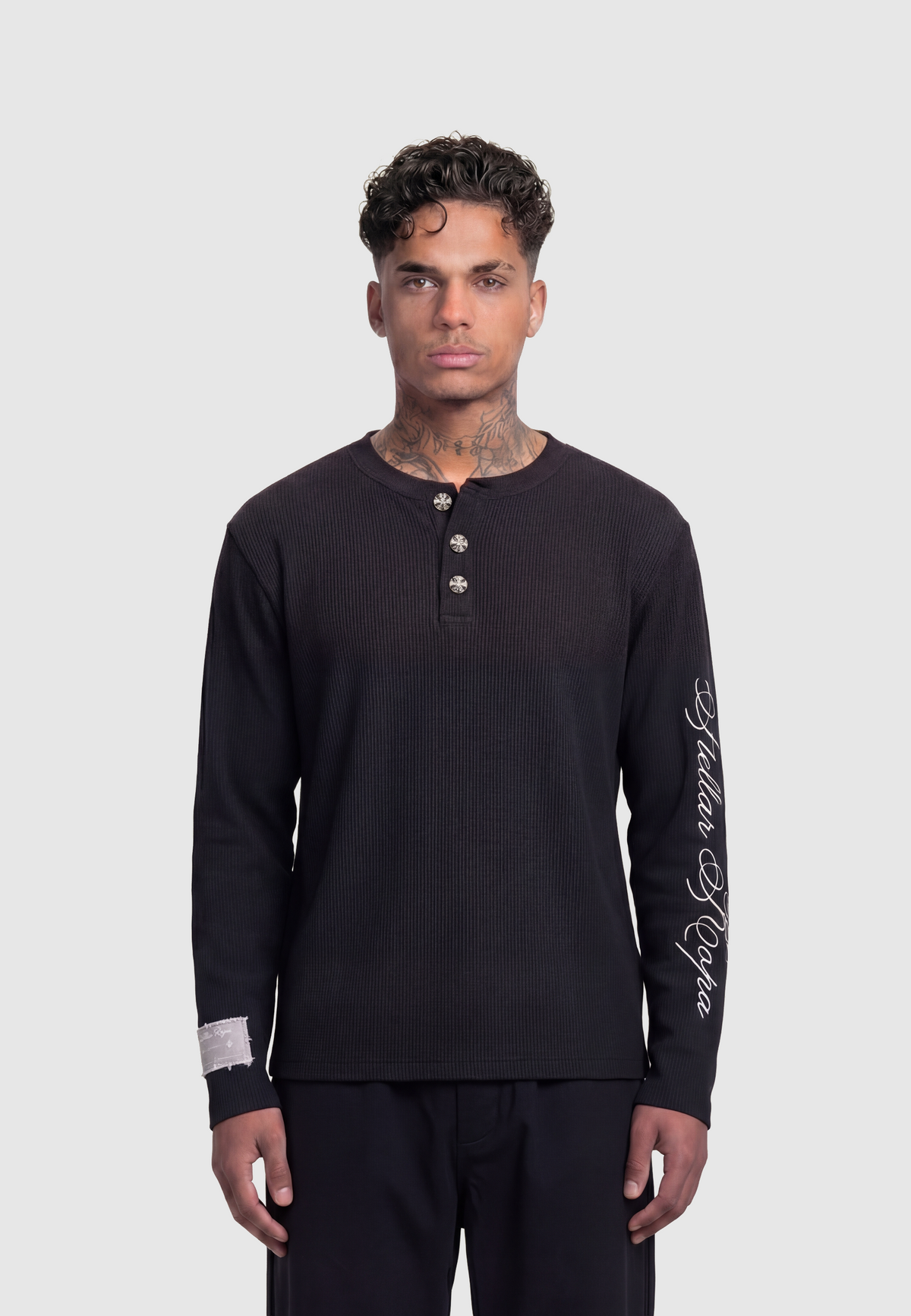 BF Waffle Longsleeve Black - model